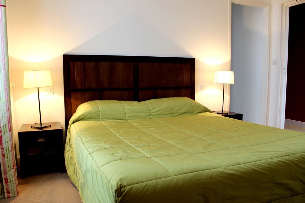 Hotel Les Aubepines Illiers-Combray ภายนอก รูปภาพ